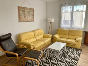 Grand appartement proche Cité de l'Espace